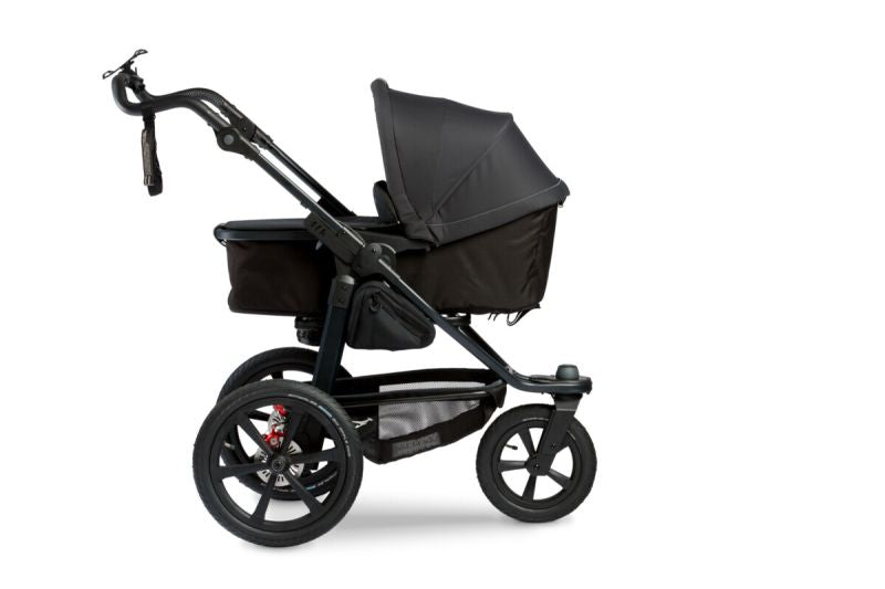 Sportsvogn, løpevogn, joggevogn, barnevogn ligner Thule Urban Glide, og topp kvalitet. Har vendbar sittedel, kombidel, babybag, bagvogn til sittedel sømløst. passer fra nyfødt til 3 - 4 år.
