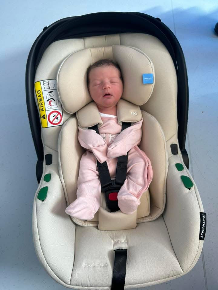 Avionaut Pixel PRO 2.0 C – Ultralett Premium Babystol (2,5 kg)