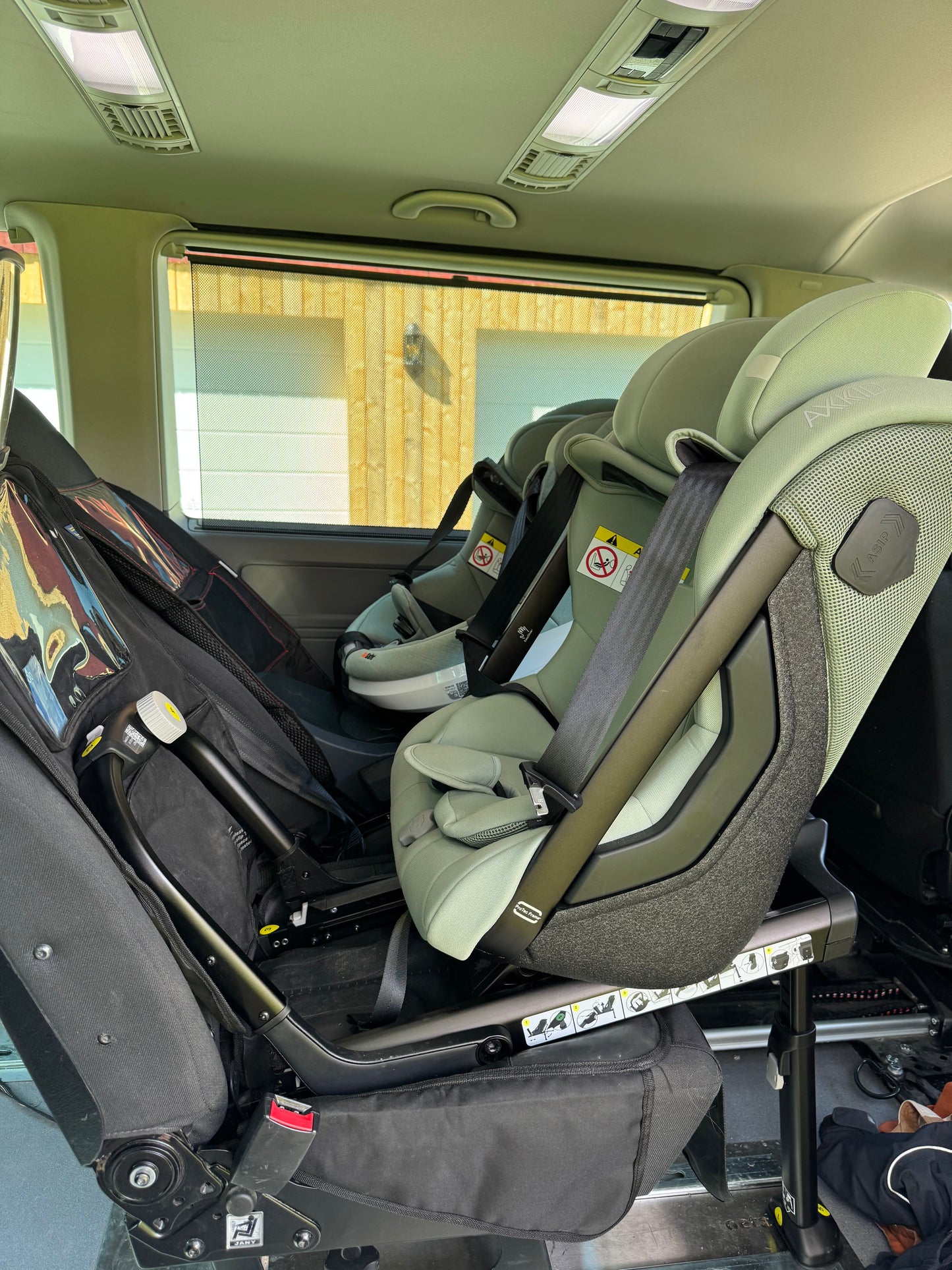 Black Weeks: Axkid One 3