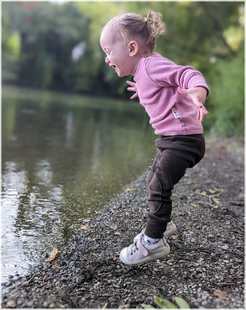 Ubehandlet ullbukse i brun, med kneforsterkning