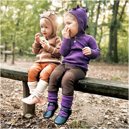 natural woollies ubehandlet ull, tights med kneforsterkning. Økologisk og naturlig valg for barnet og miljøet.